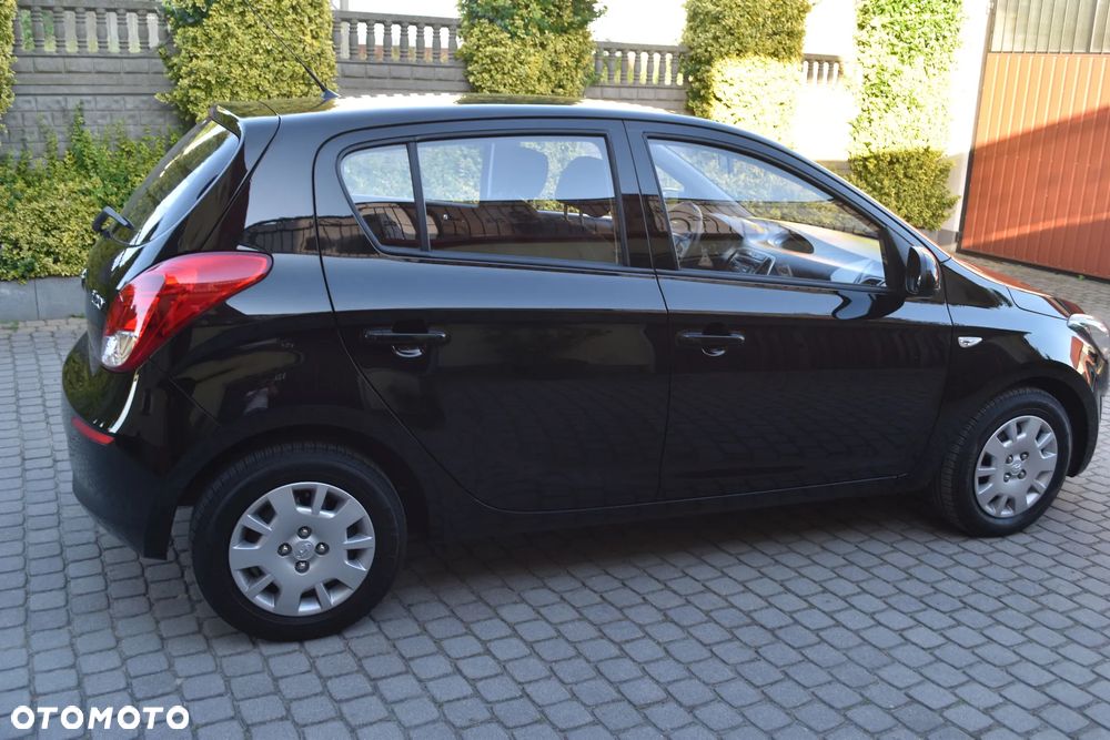 Hyundai i20 - 14