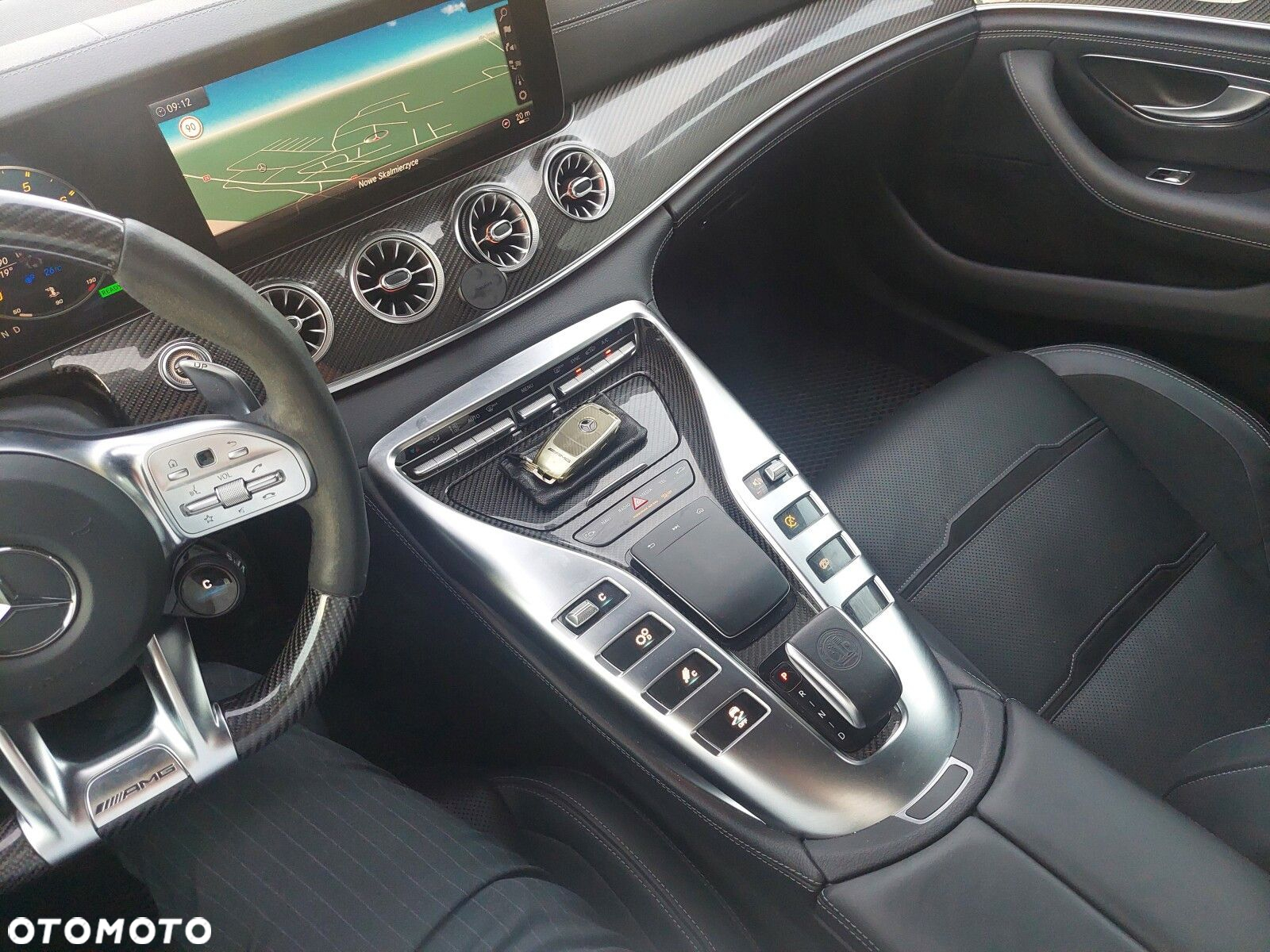 Mercedes-Benz AMG GT 43 4-Matic+ - 23