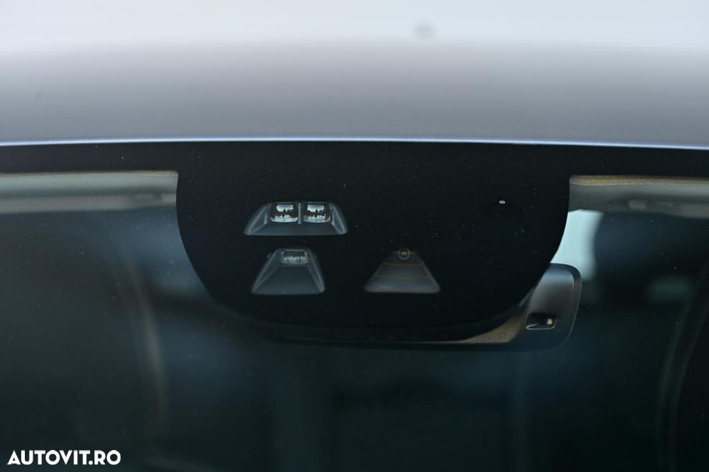 Volvo V40 D3 Geartronic - 26