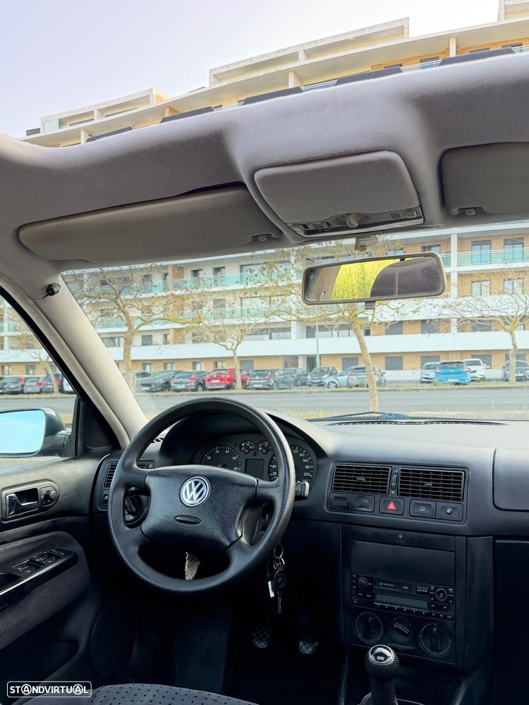 VW Golf 1.4i Confortline - 18