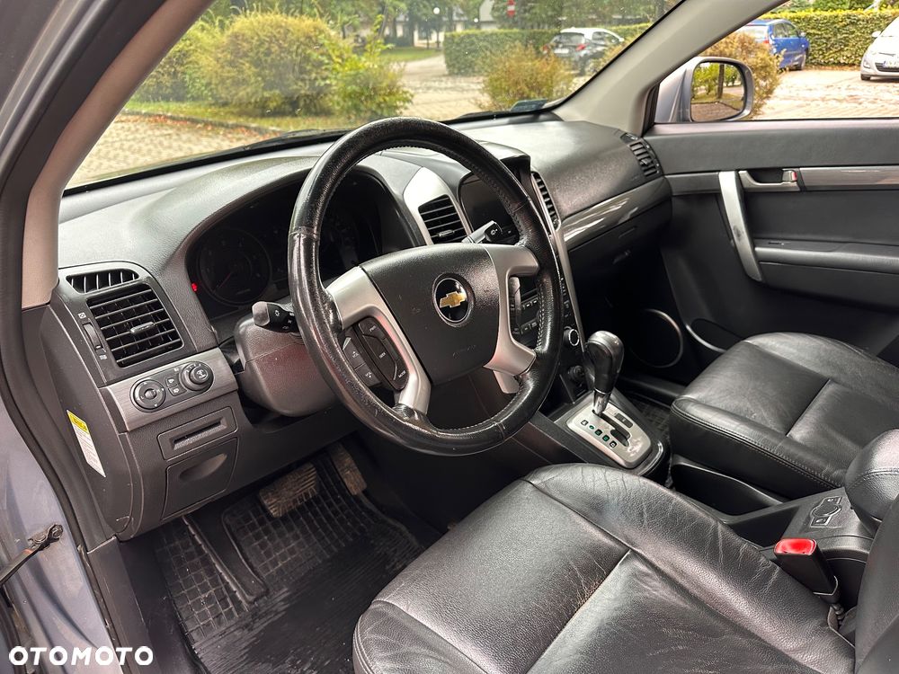 Chevrolet Captiva 2.0 4WD 7 Sitzer Automatik LT Exclusive - 18