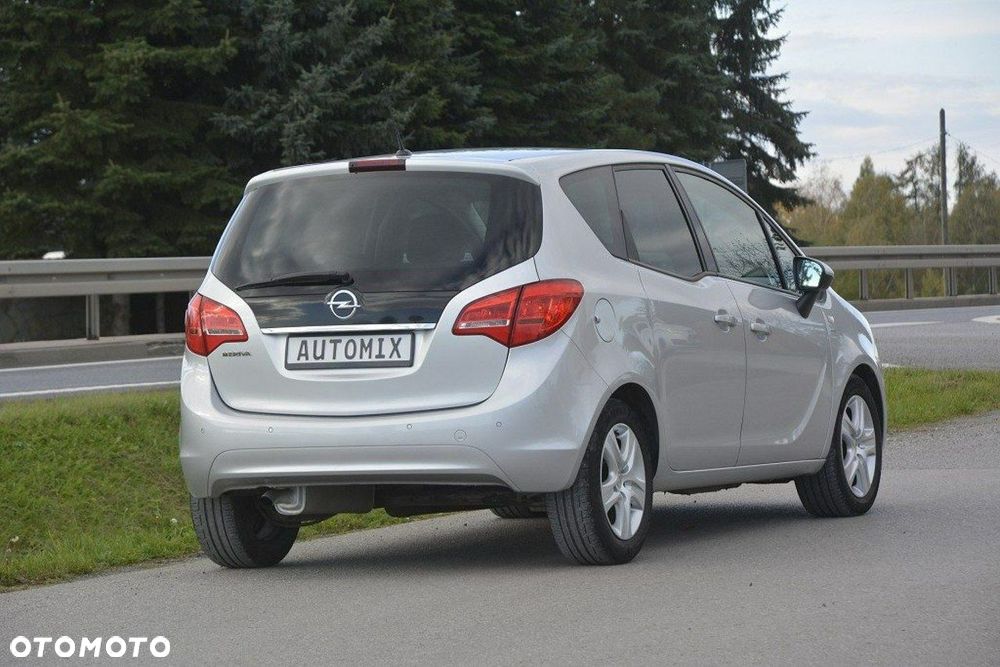 Opel Meriva - 9