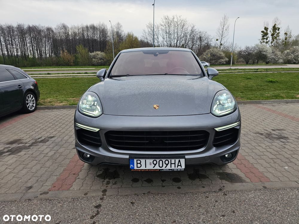 Porsche Cayenne S - 3