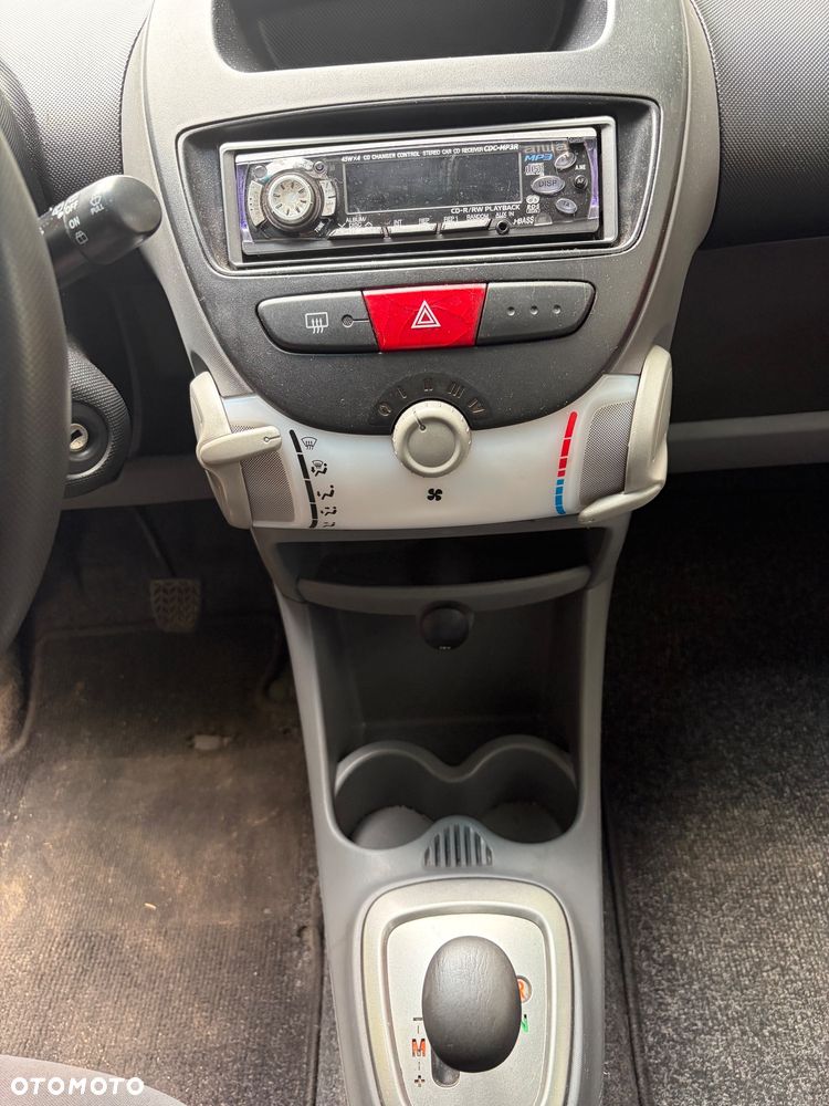 Peugeot 107 70 2-Tronic Filou - 5