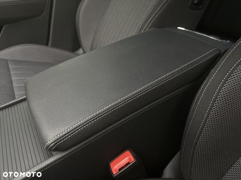 Skoda Superb 2.0 TDI SCR Style DSG - 20