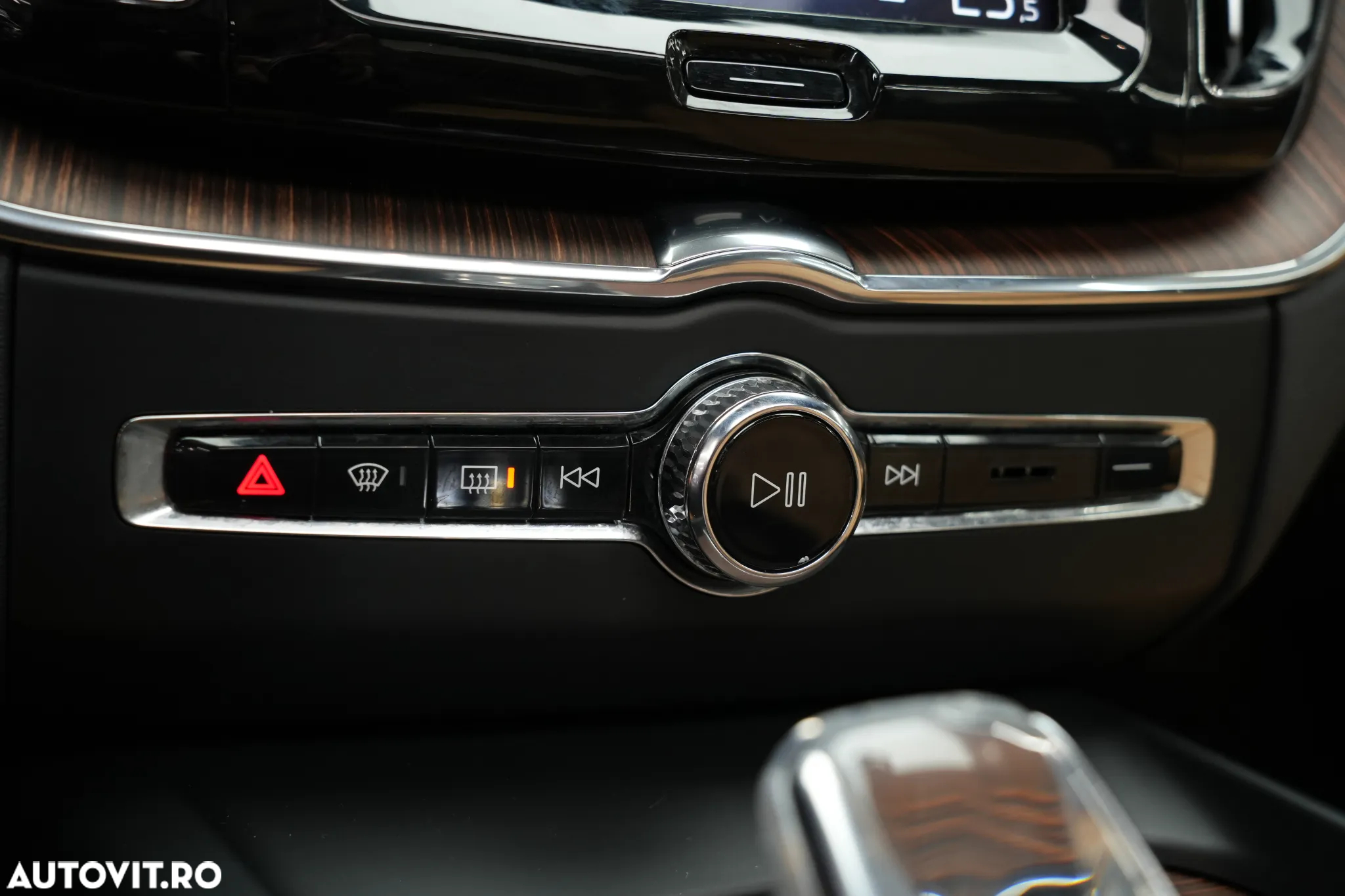 Volvo XC 60 T8 Twin Engine AWD Geartronic Inscription - 35