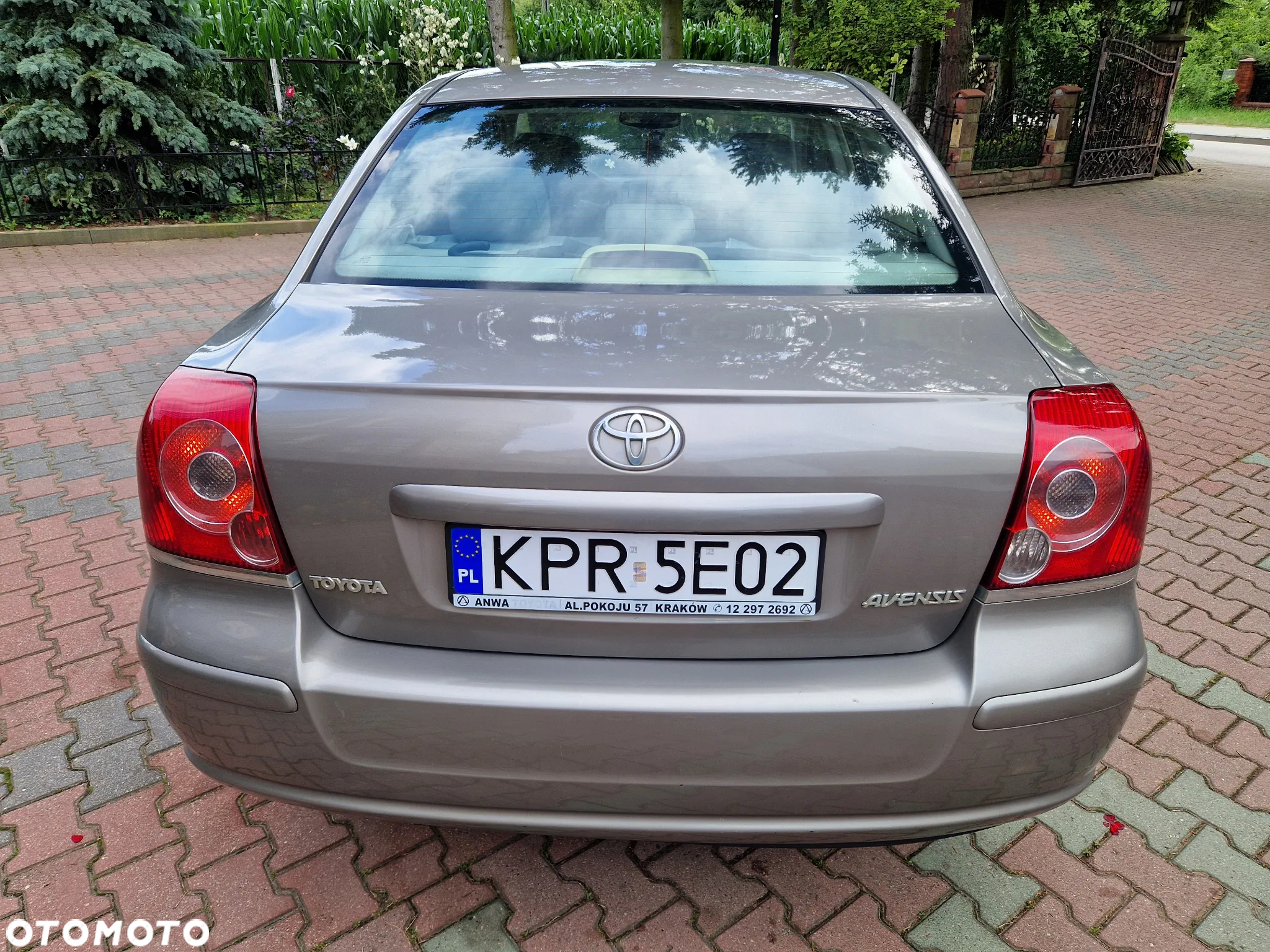 Toyota Avensis 1.8 VVT-i Sol - 36