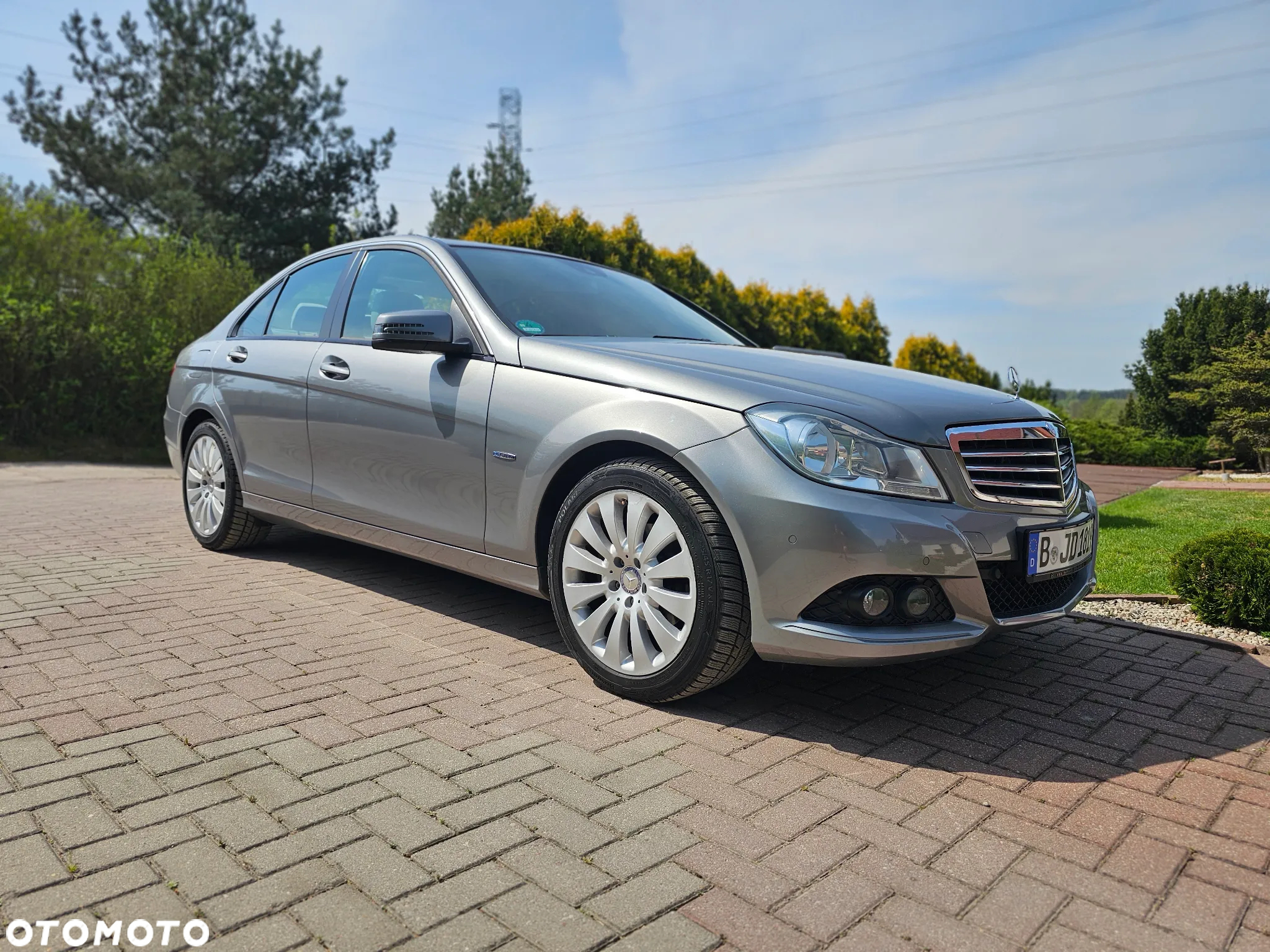 Mercedes-Benz Klasa C 180 BlueEFFICIENCY 7G-TRONIC Elegance - 8