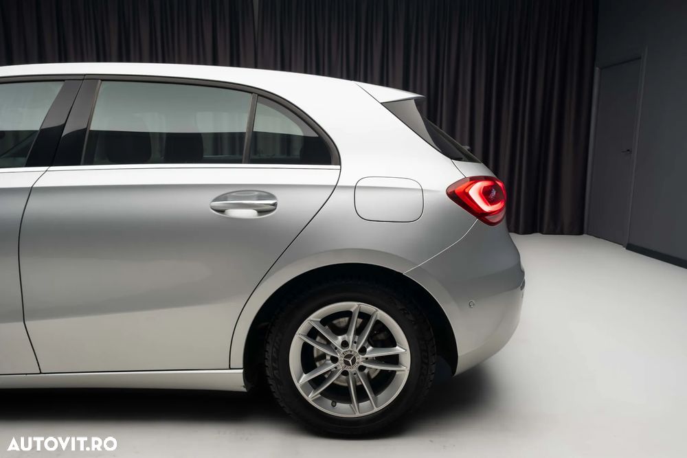 Mercedes-Benz A 180 d Sedan 7G-DCT Style - 9