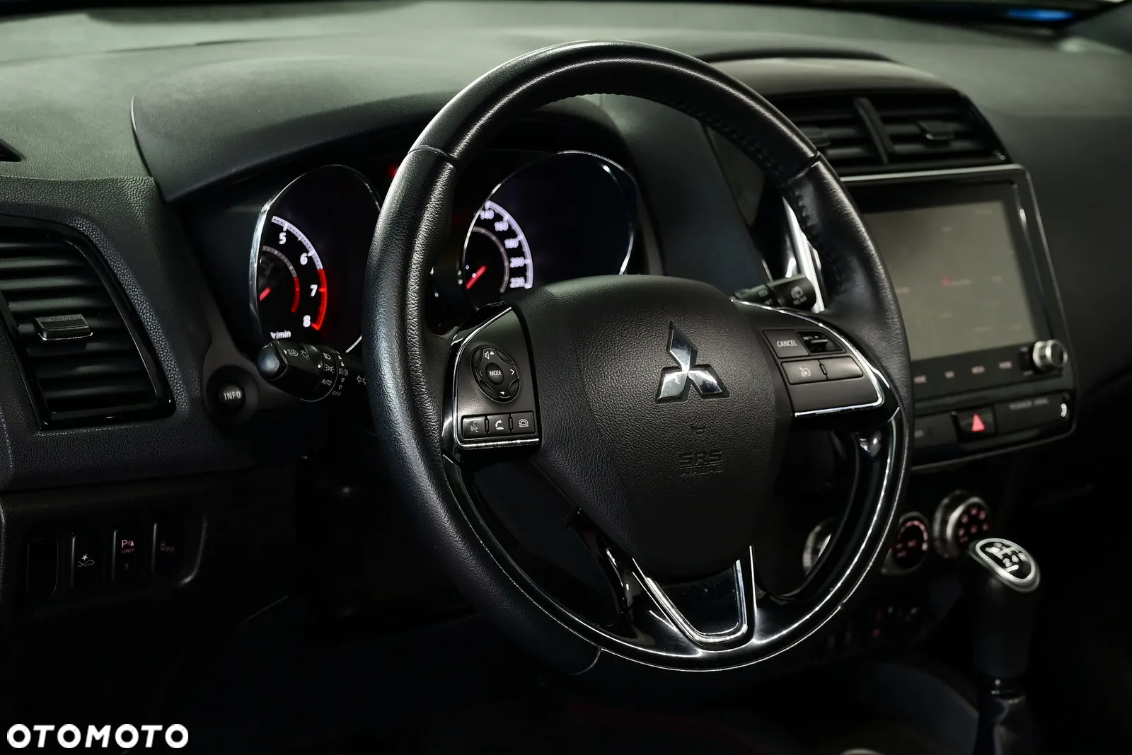 Mitsubishi ASX - 24