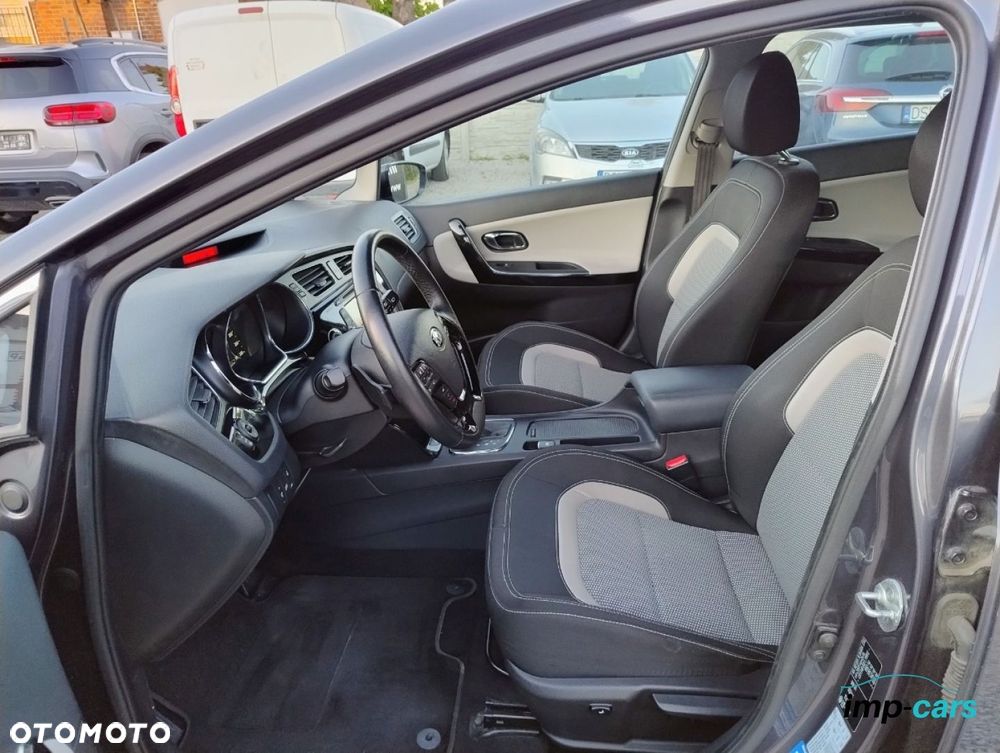 Kia Ceed 1.6 GDI DCT Spirit - 5