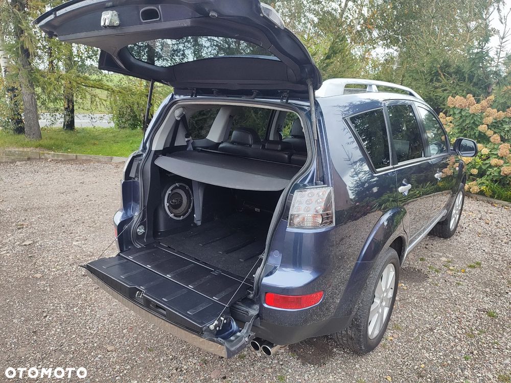 Mitsubishi Outlander 2.2 DI-D 4WD Instyle - 10
