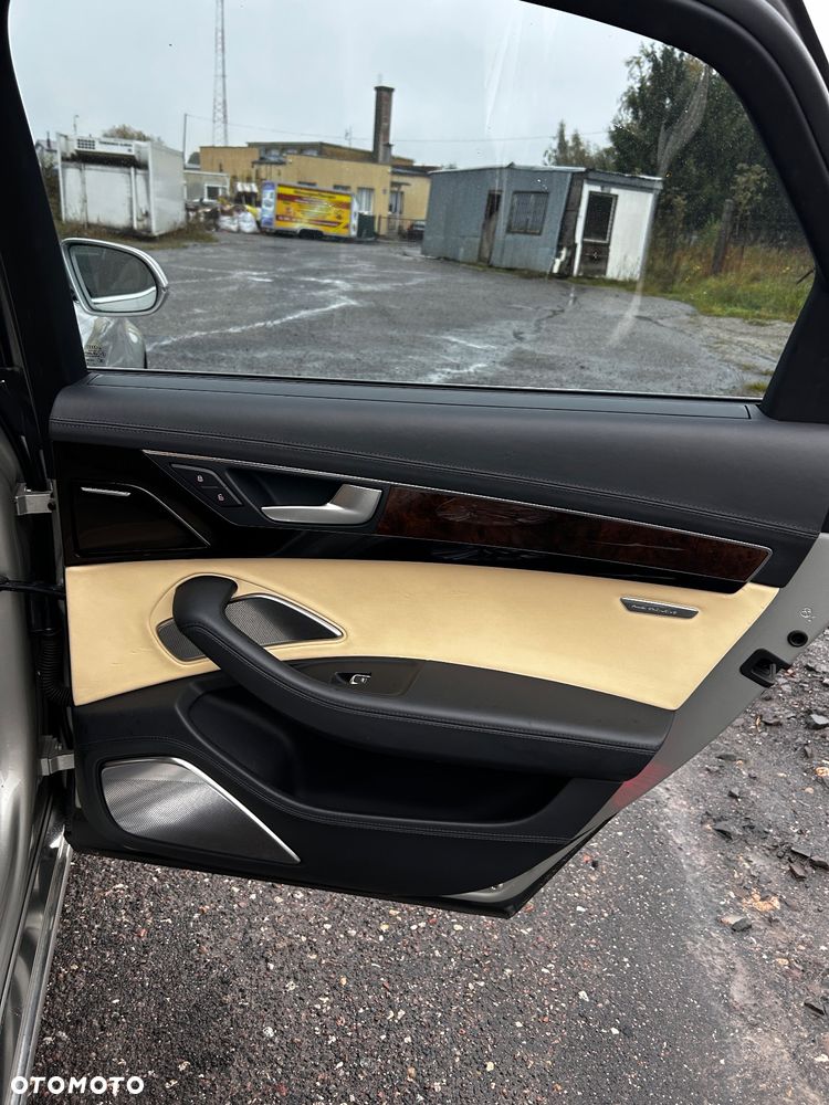 Audi A8 3.0 TDI DPF clean diesel quattro tiptronic - 16