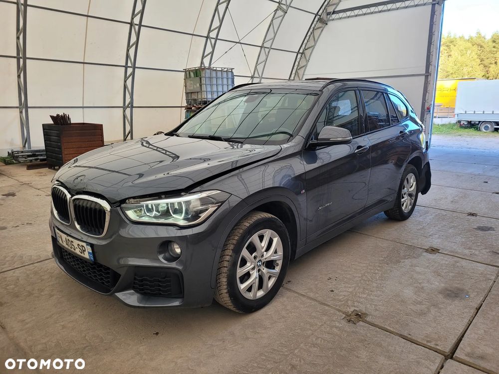 BMW X1 xDrive25d Sport Line - 2
