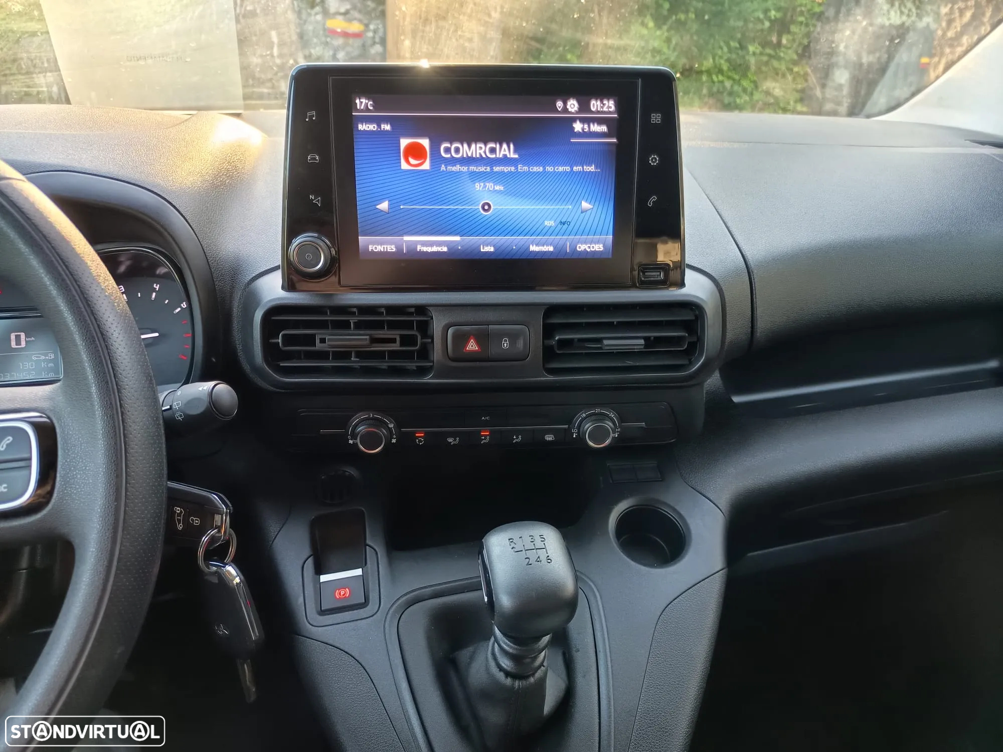 Toyota Proace City 1.5 D4D - 14