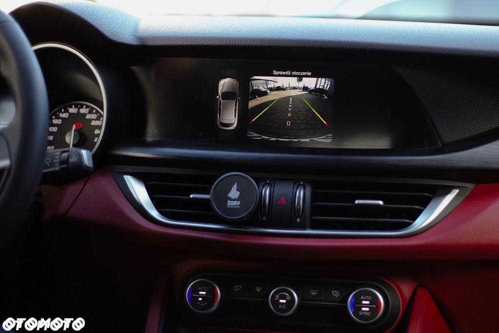 Alfa Romeo Stelvio 2.0 Turbo Q4 - 19