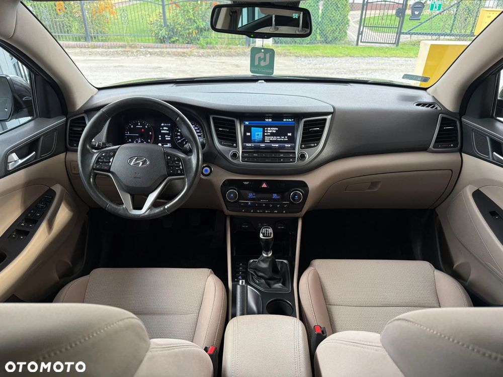 Hyundai Tucson 1.7 CRDI BlueDrive Style 2WD - 13