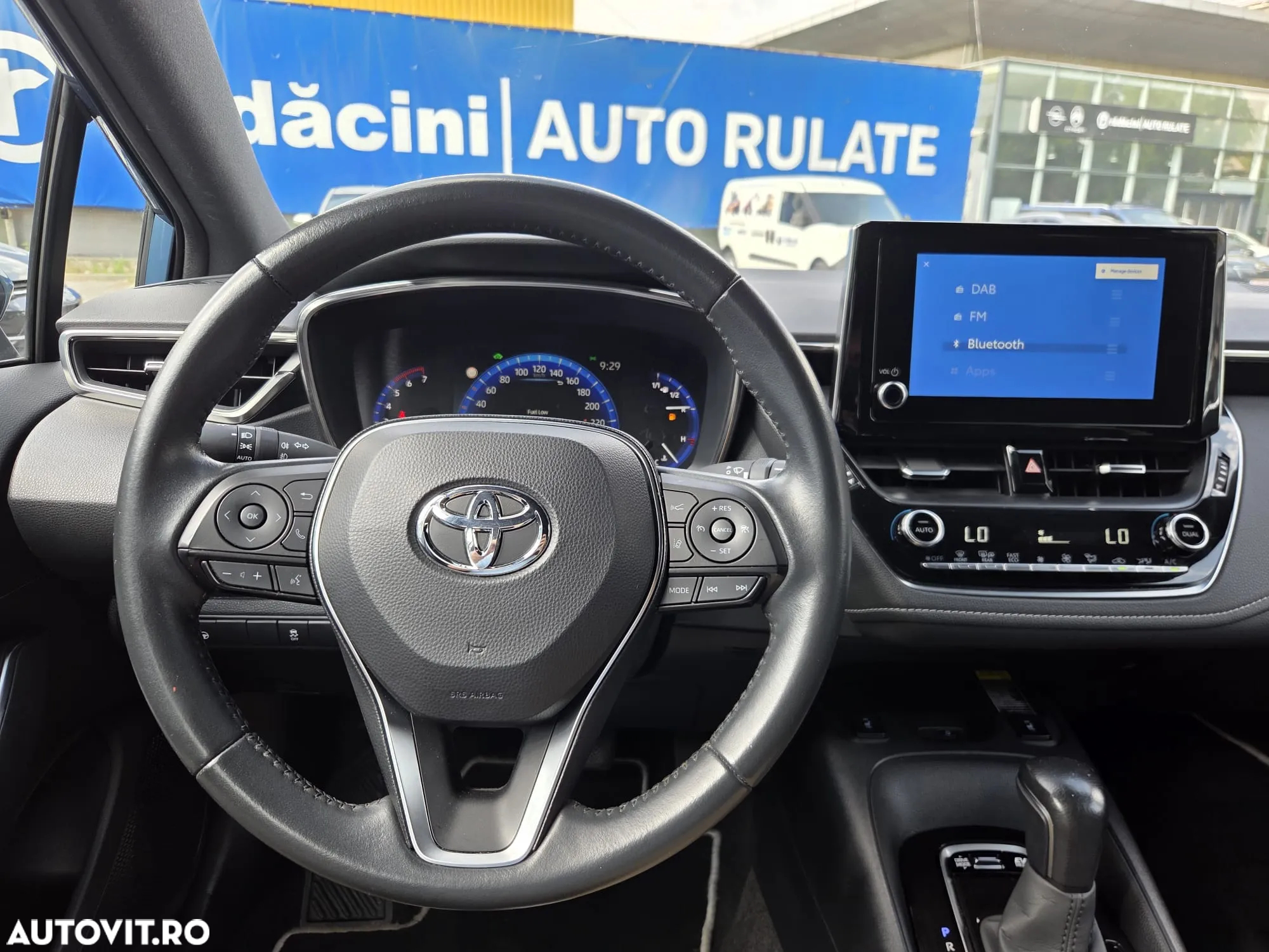 Toyota Corolla 1.8 HSD Dynamic - 11
