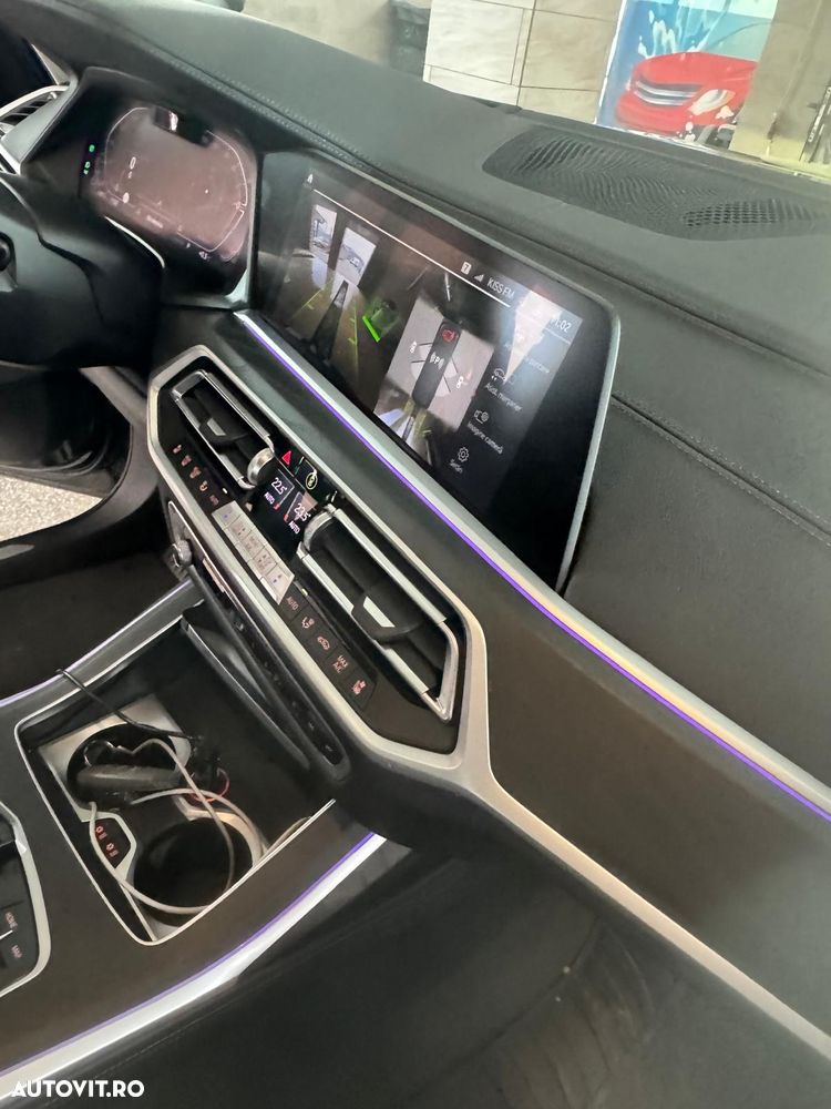 BMW X7 xDrive40d MHEV - 17