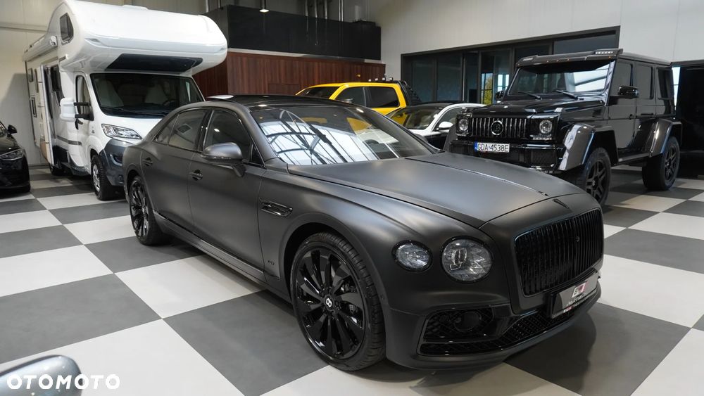 Bentley Flying Spur V8 S - 15