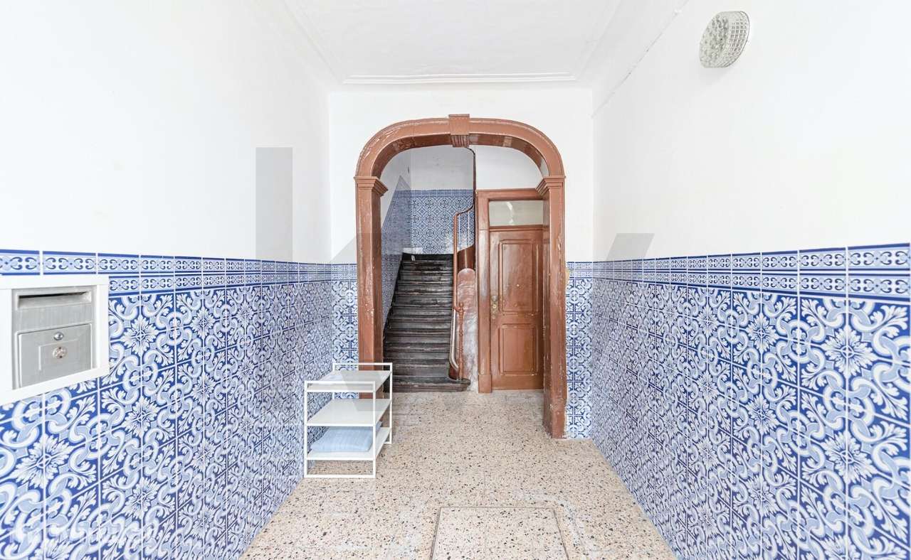 Apartamento T2 * Bairro de Inglaterra * Varanda c/ Vista de Cidade - Grande imagem: 3/19
