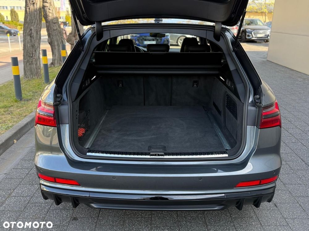 Audi S6 Avant - 11