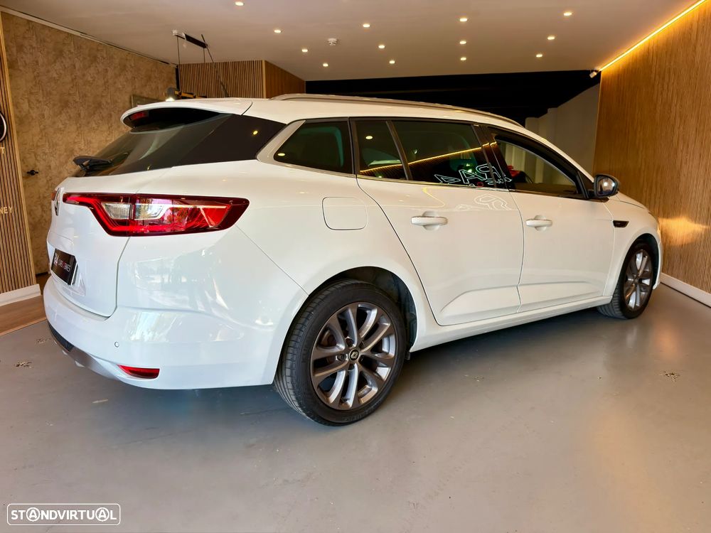 Renault Mégane Sport Tourer 1.5 dCi GT Line EDC - 25