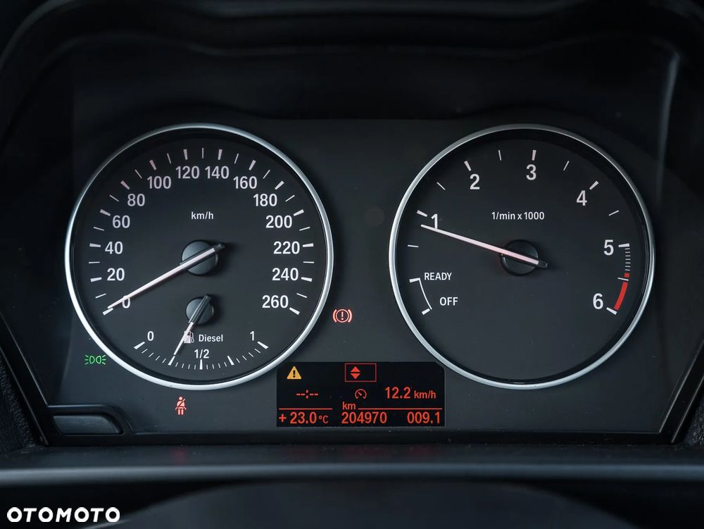 BMW Seria 1 116d DPF - 23