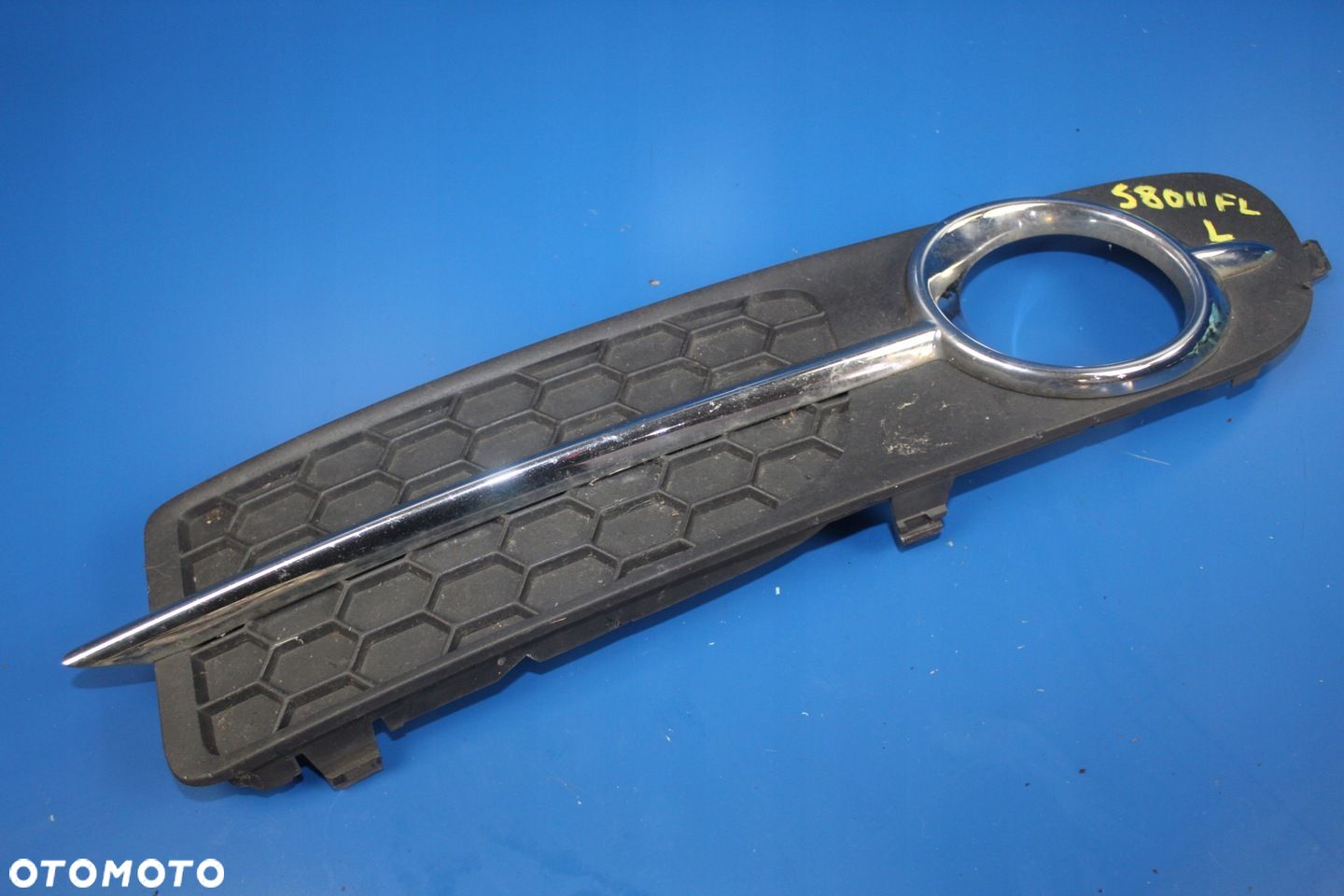 VOLVO S80 II LIFT KRATKA ZDERZAKA PRZÓD LEWA CHROM - 1