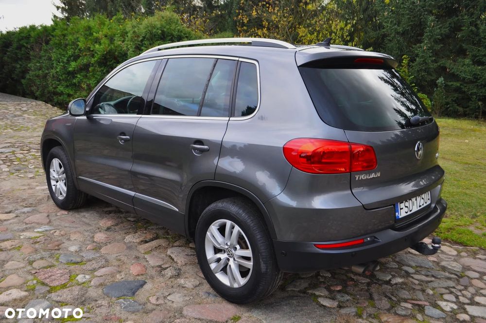 Volkswagen Tiguan 2.0 TDI DPF 4Motion BlueMotion Technology DSG Exclusive - 6