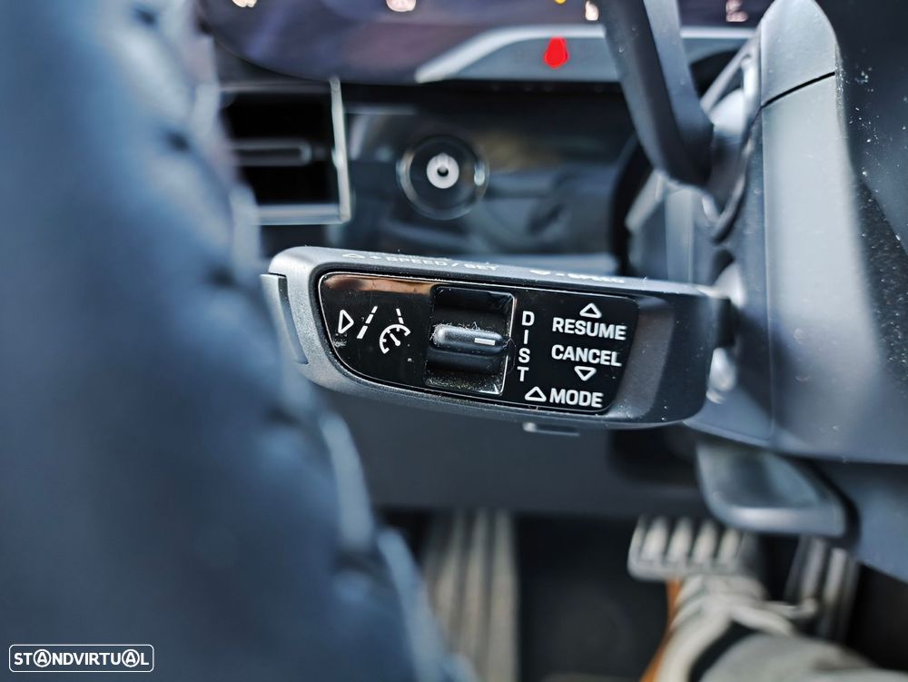 Porsche Taycan 4S - 13