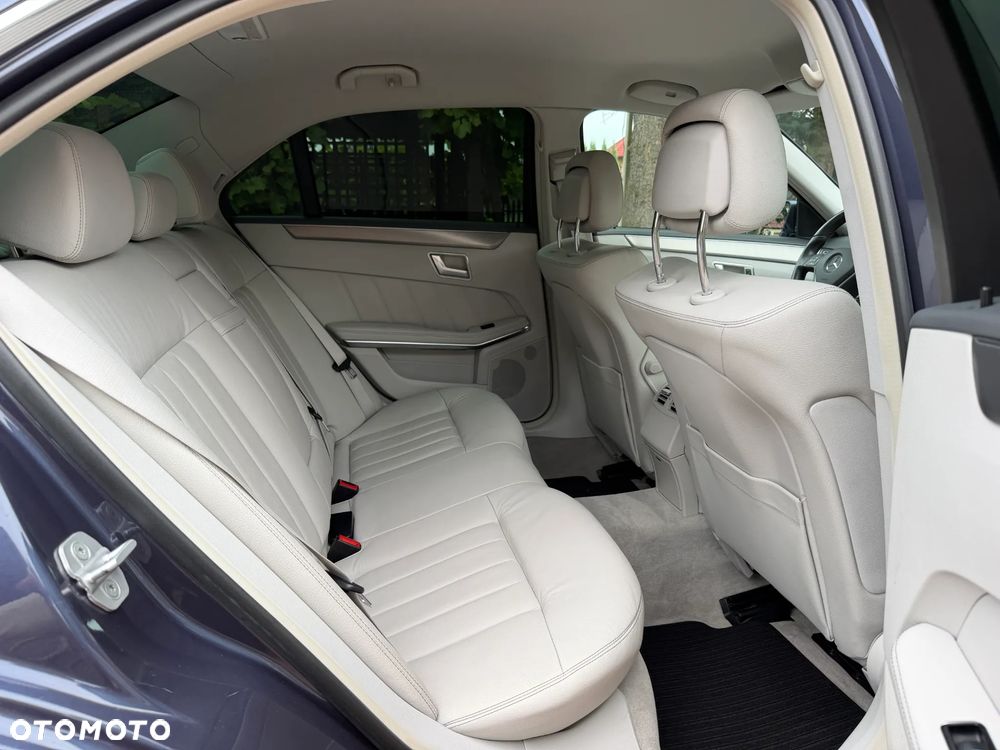 Mercedes-Benz Klasa E 200 Avantgarde - 20