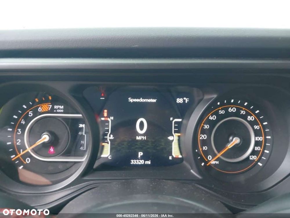 Jeep Wrangler - 12