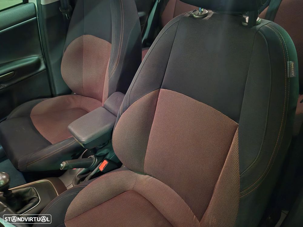 Alfa Romeo Giulietta 1.6 JTDm Impression - 22