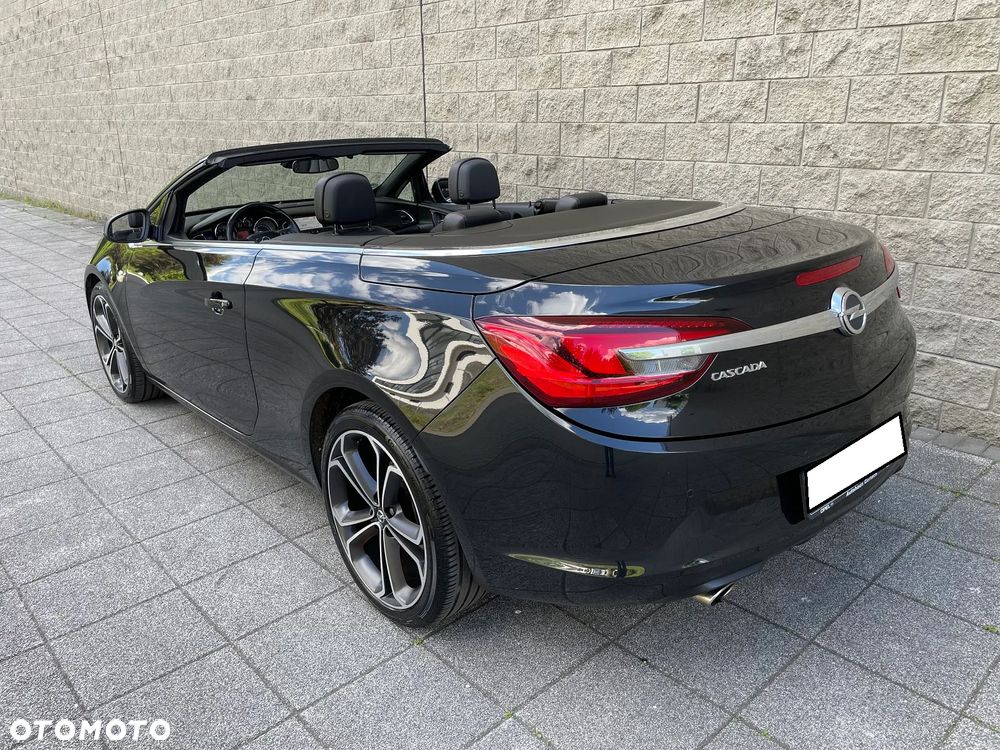 Opel Cascada 1.4 T Cosmo S&S - 9