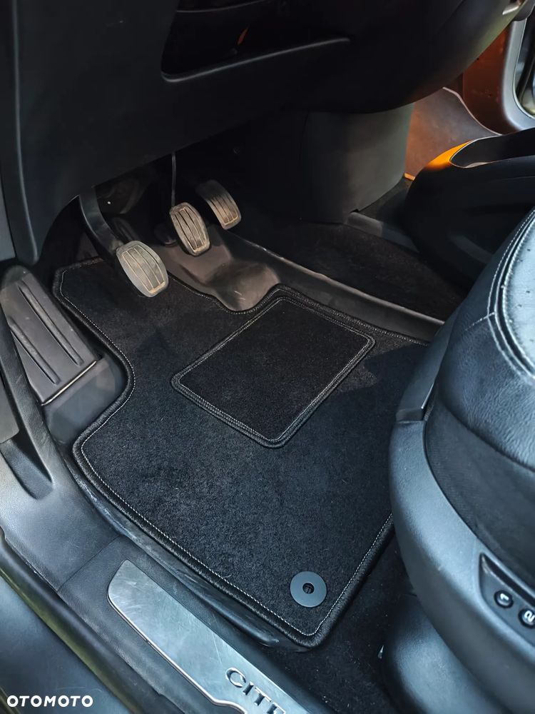 Citroën C4 Grand Picasso 2.0 BlueHDi Exclusive - 23