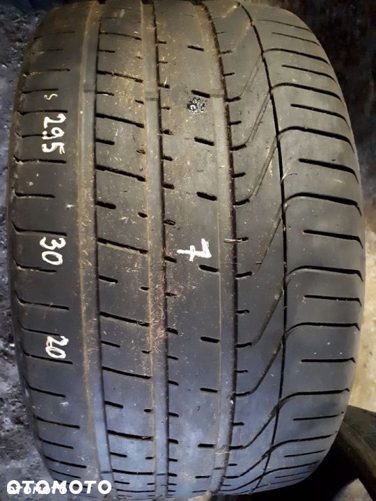 Pirelli 295/30/20 nr 7