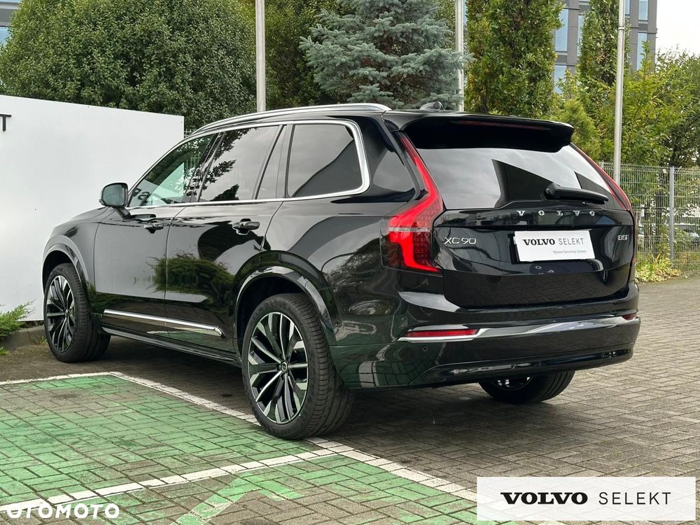 Volvo XC 90 - 9