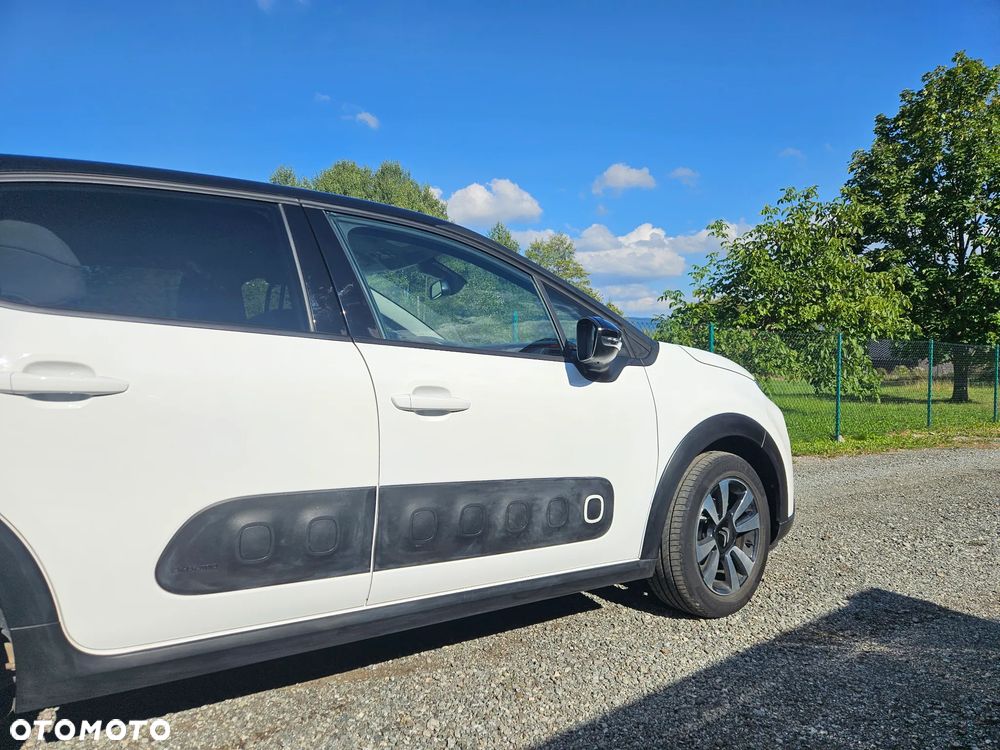 Citroën C3 1.2 PureTech Shine - 6