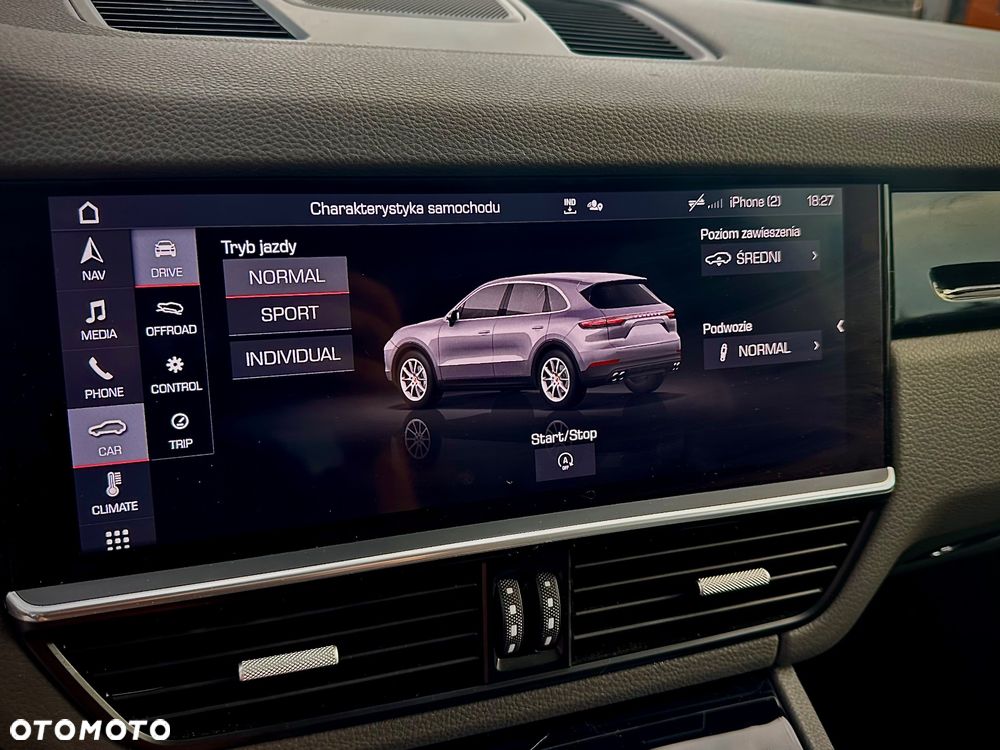 Porsche Cayenne Standard - 24