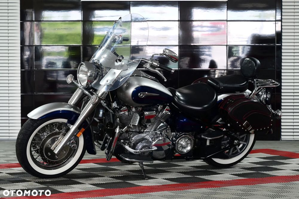 Yamaha Road Star - 2