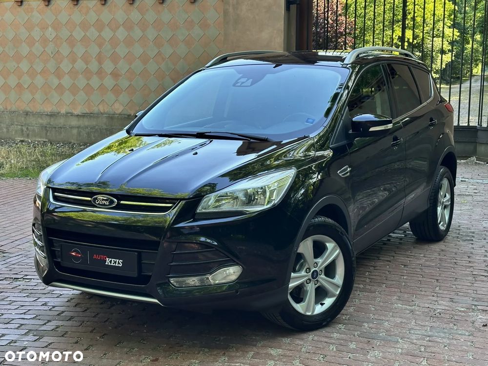 Ford Kuga 1.6 EcoBoost 2x4 Titanium - 1