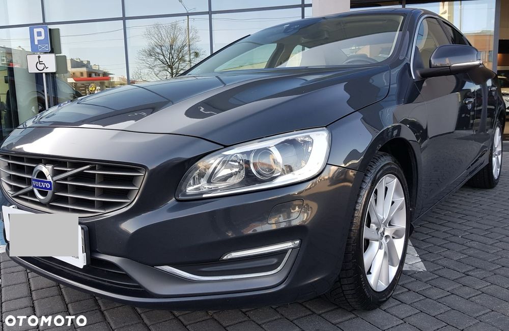 Volvo S60 T5 Drive-E Momentum - 2