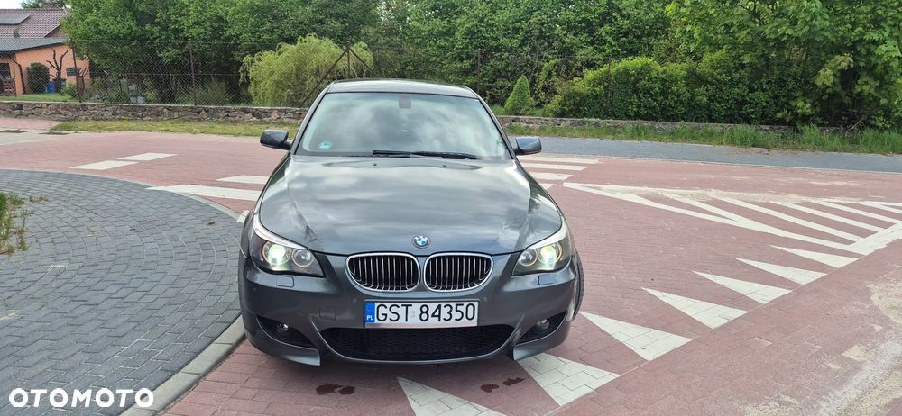 BMW Seria 5 525d - 11