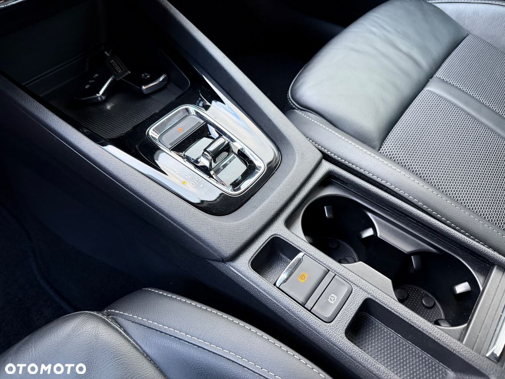 Skoda Octavia 2.0 TDI Sportline DSG - 33