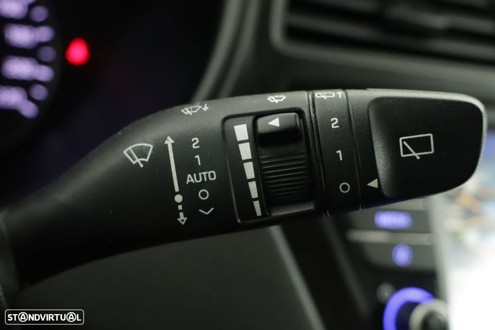 Hyundai i20 Active - 18