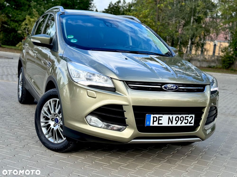 Ford Kuga 2.0 TDCi 4x4 Titanium - 24