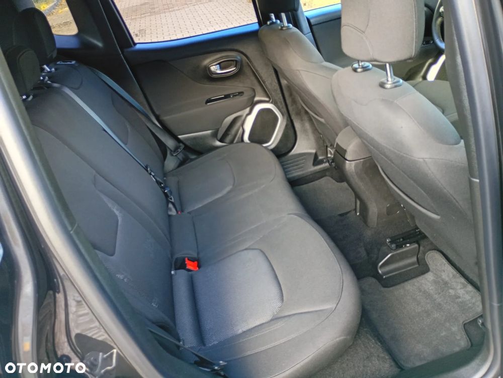 Jeep Renegade 1.4 MultiAir Longitude - 29