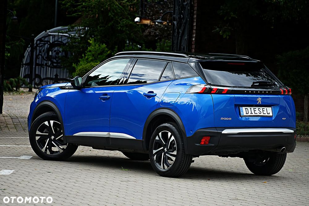 Peugeot 2008 - 10