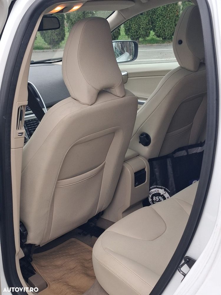 Volvo XC 60 - 8